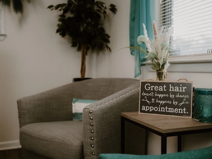 Adore You Salon - Pensacola, FL