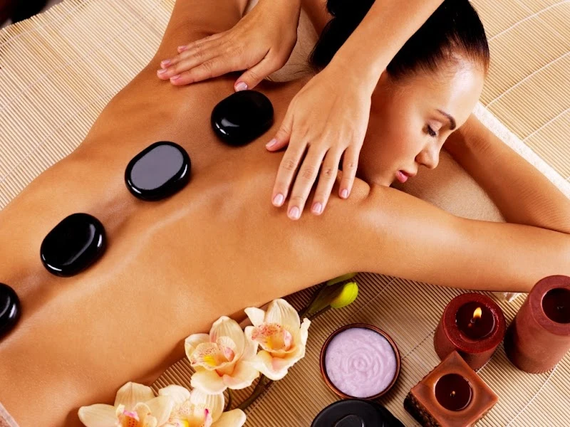 Refined Beauty Day Spa