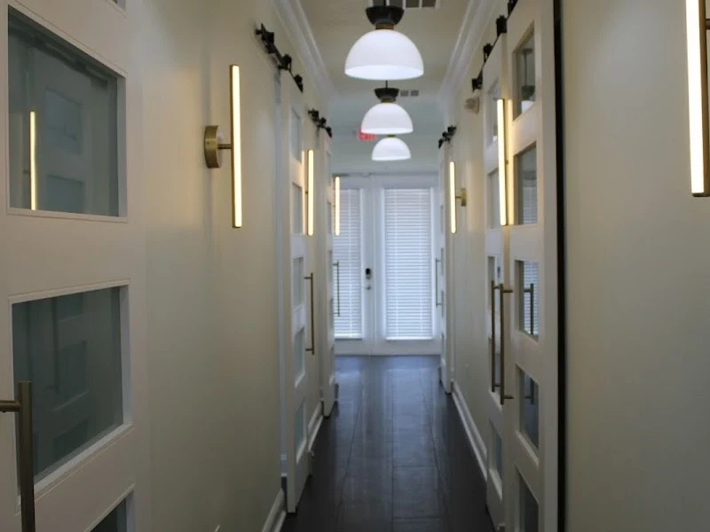 Mane Atelier Salon Suites