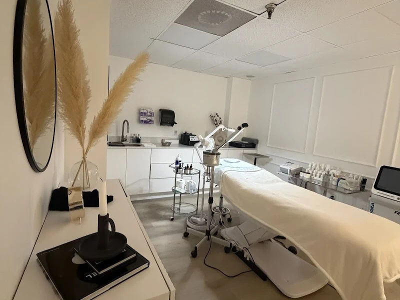 SKINLIFT Aesthetics